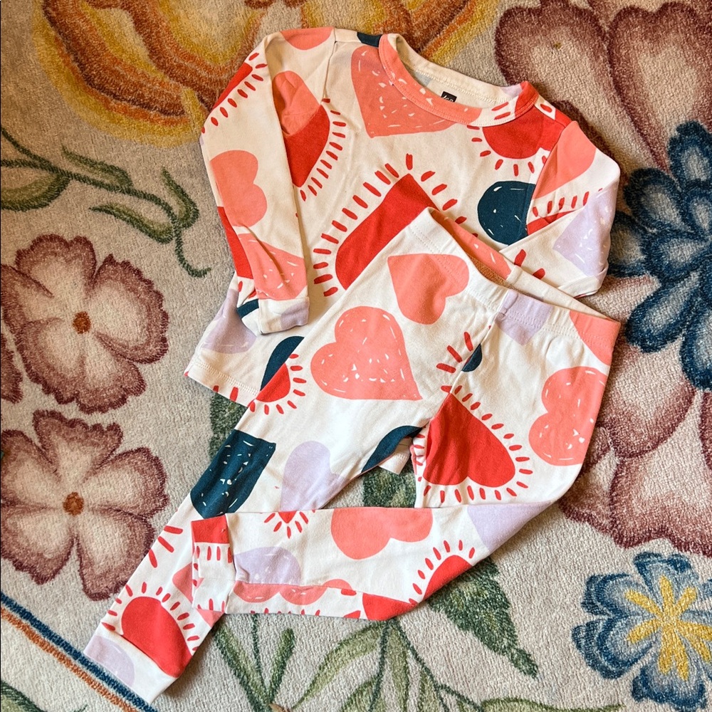 Tea Collection Heart Print Pajama Set